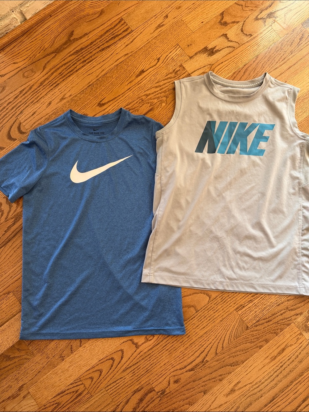 Nike Blue Short-Sleeve Tee & Light Gray Tank Top Set